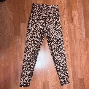 Leopard print workout leggings